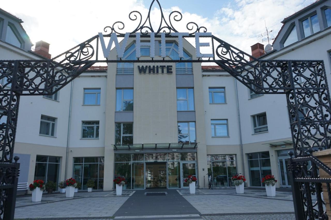 Hotel White Krynica Morska Exteriör bild